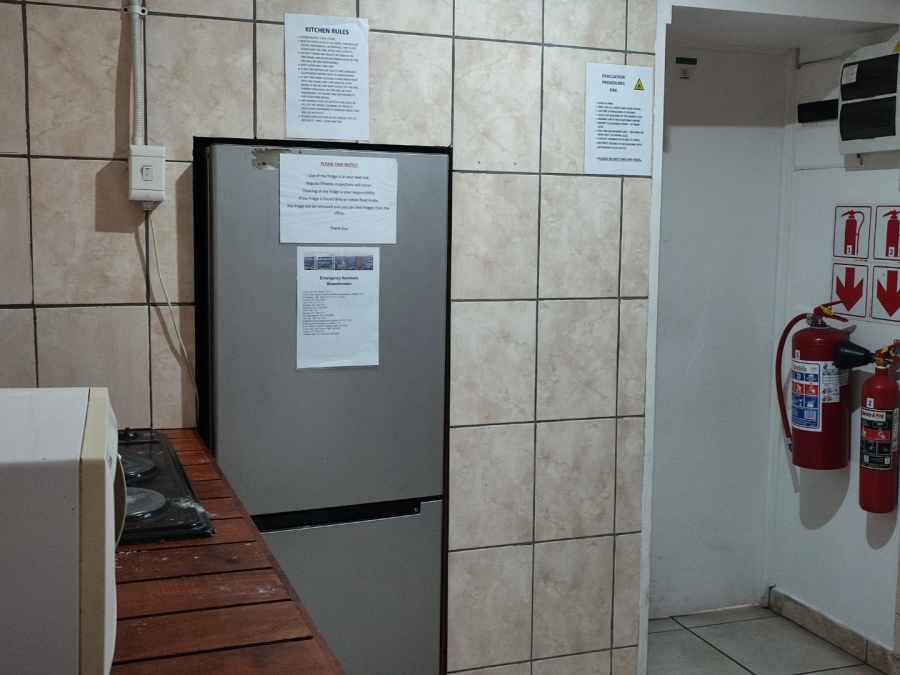 10 Bedroom Property for Sale in Brandwag Free State